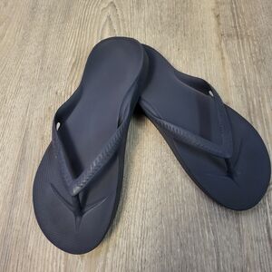 ARCHIES Navy Flip-Flops-Womens 9